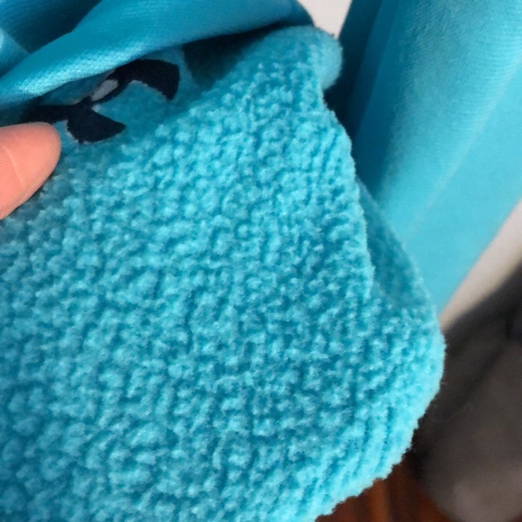 Underarmor Fleece Sweater - Picture 7 of 8